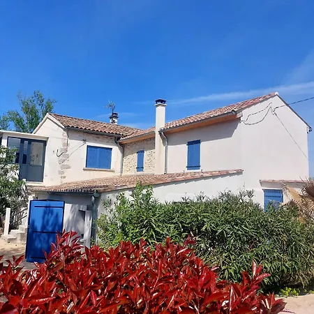 Au Coeur Des Vignes Villa